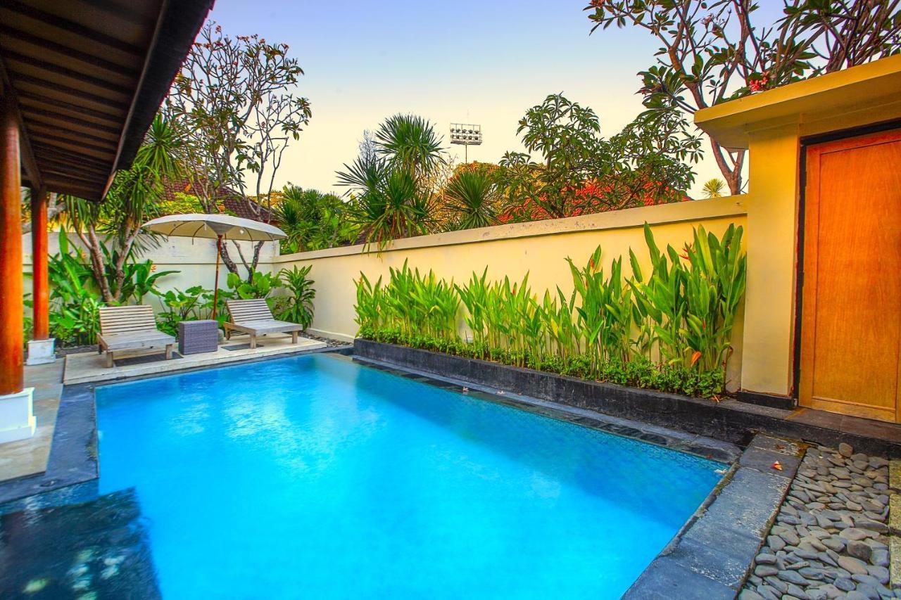 Private Pool Villas Kuta Bali *