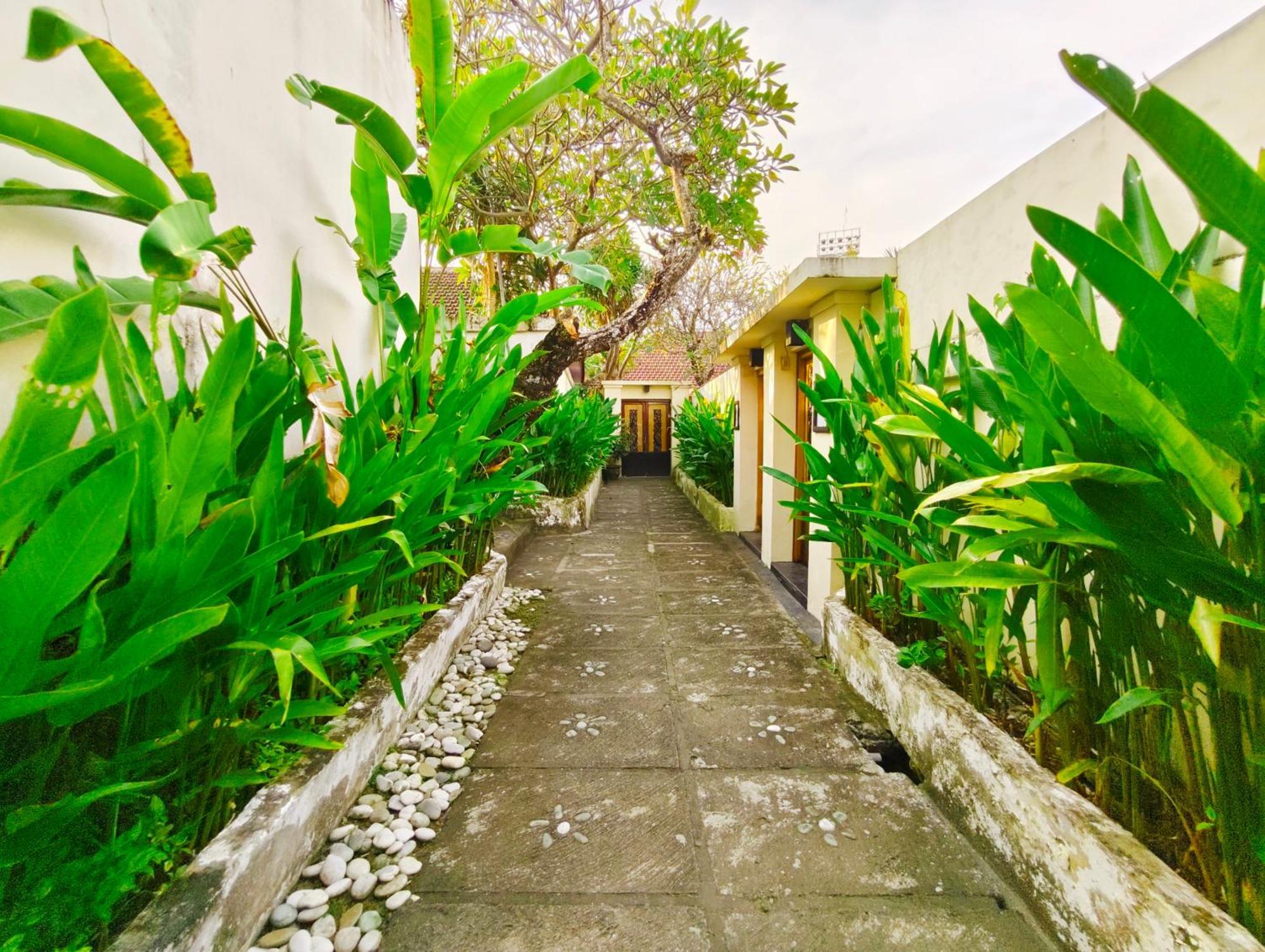Private Pool Villas Kuta Bali